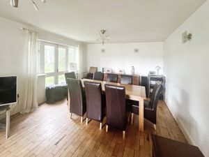 Dining Room:- click for photo gallery